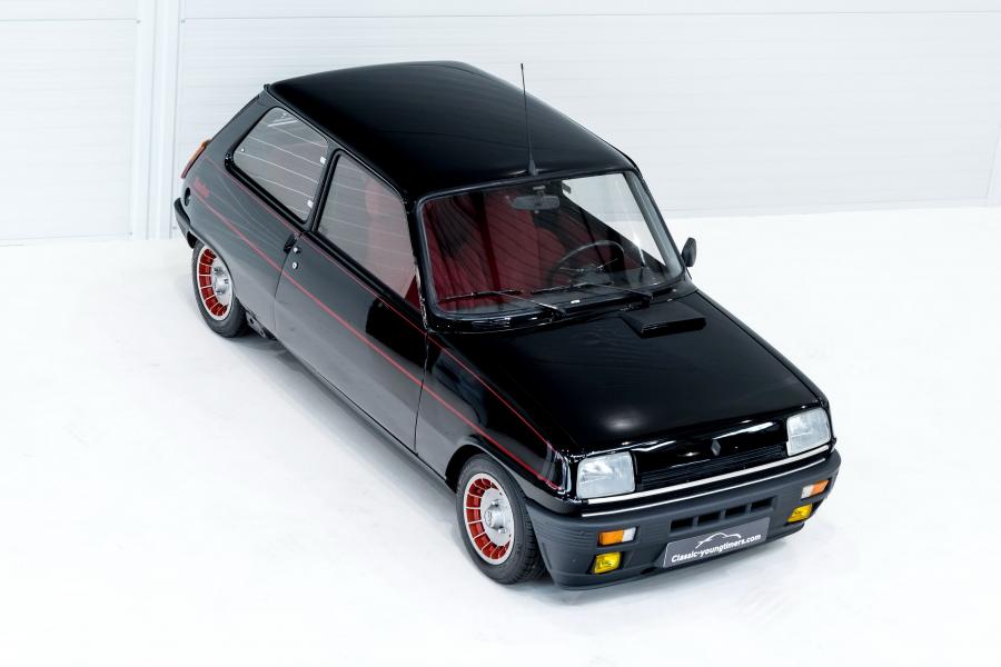  Renault 5 Alpine Turbo 1982 года  (фото 23 из 26)